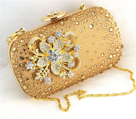 gold clutch for wedding.